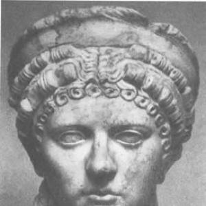 La beauté mortelle d'Agrippine (Agrippine, mère de Néron) Messaline – figure clé de l'Empire romain
